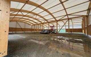 Fabricant de murs ossature bois pour terrain de tennis